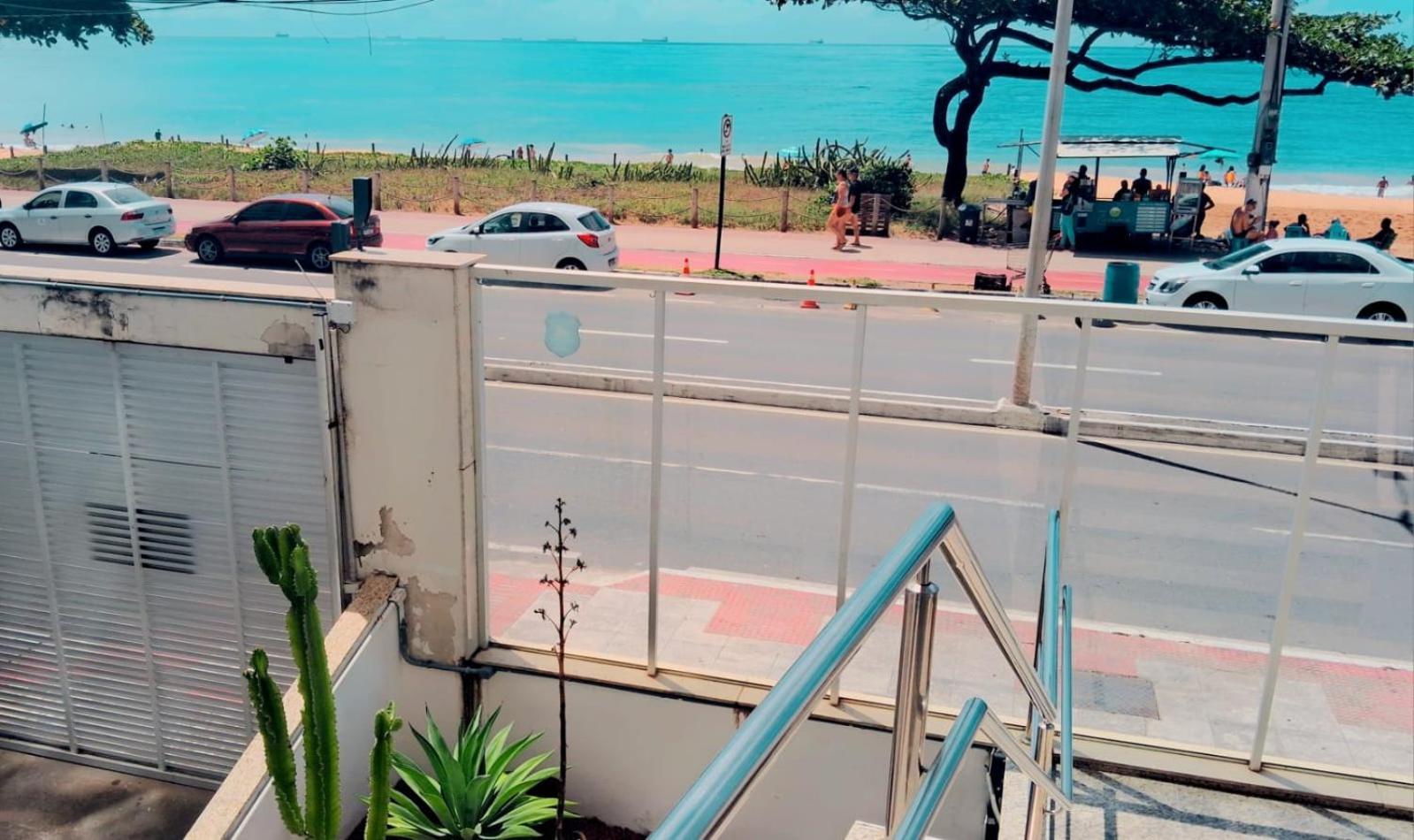 apto na orla de Itaparica, com wifi, área privada e excelente para crianças, terceira idade e pets. Vila Velha  Extérieur photo